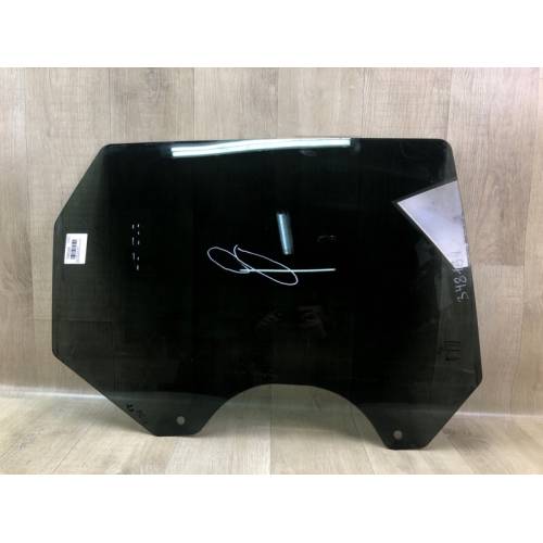 Стекло двери задн. прав. DODGE JOURNEY 08-20