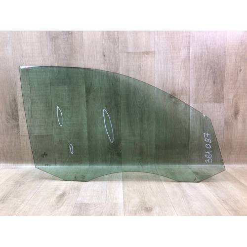 Стекло двери передн. прав. VOLKSWAGEN TIGUAN 08-17