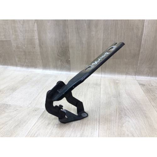 Петля капота лев. DODGE JOURNEY 08-20