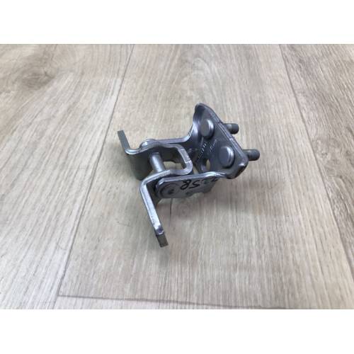 Петля двери верхняя задн. прав. MITSUBISHI OUTLANDER GF 12-