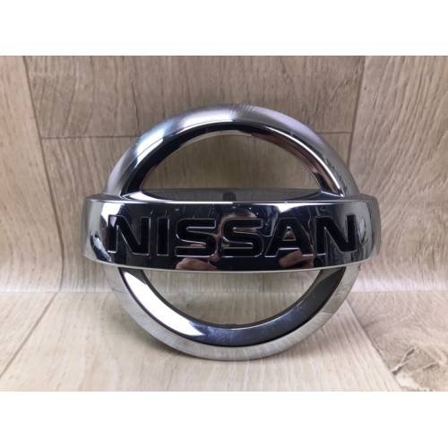 Эмблема NISSAN LEAF 18-
