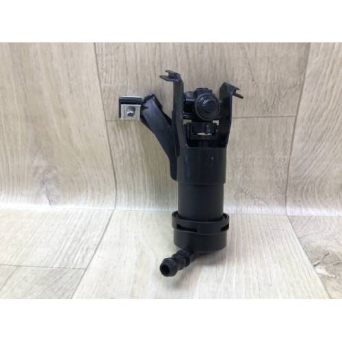 Форсунка омывателя фар лев. NISSAN TEANA J32 08-14