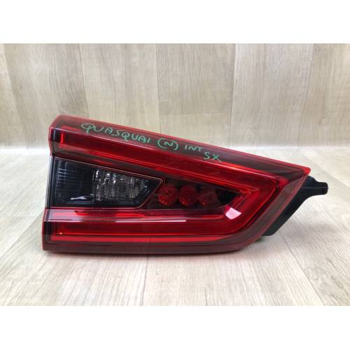 Ліхтар внутрішній лів. NISSAN QASHQAI/ROGUE SPORT 14-