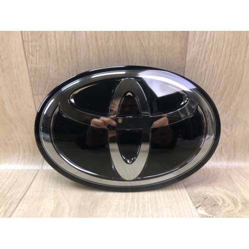 Емблема передн. TOYOTA LAND CRUISER 200 08-21