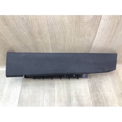 Подушка безопасности в колени прав. CHEVROLET VOLT 10-15