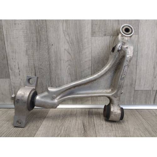 Рычаг передней подвески нижний прав. LEXUS GS350 GS300 05-11