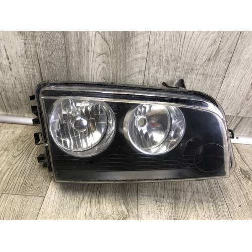 Фара прав. DODGE CHARGER 05-10