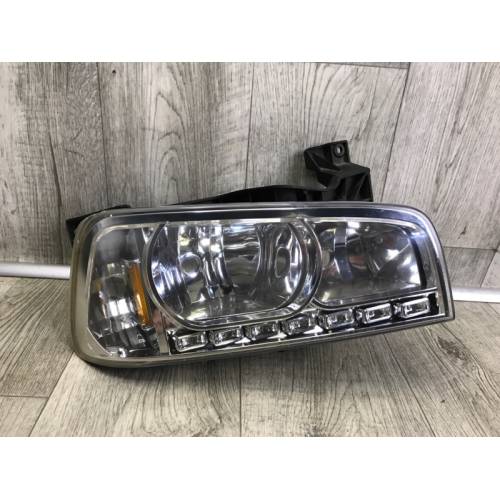 Фара прав. DODGE CHARGER 05-10