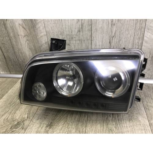 Фара лев. DODGE CHARGER 05-10