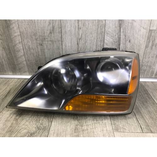 Фара лев. KIA SORENTO BL 02-09