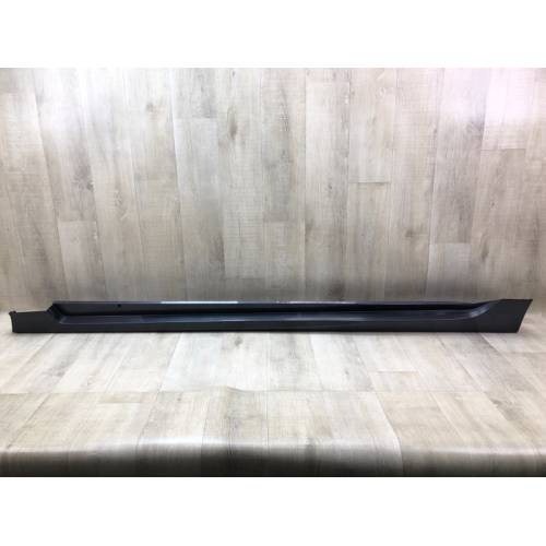 Накладка порога наружная лев. TOYOTA PRIUS 16-