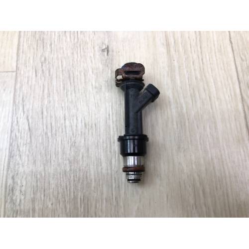 Форсунка топливная HUMMER H3 05-10