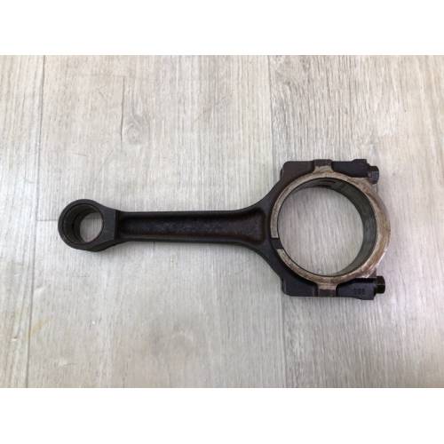 Шатун HUMMER H3 05-10