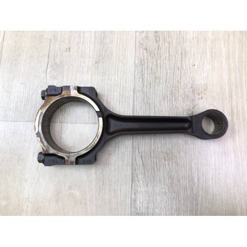 Шатун HUMMER H3 05-10