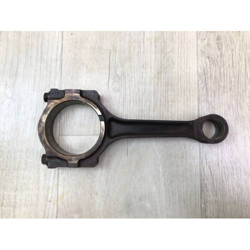 Шатун HUMMER H3 05-10