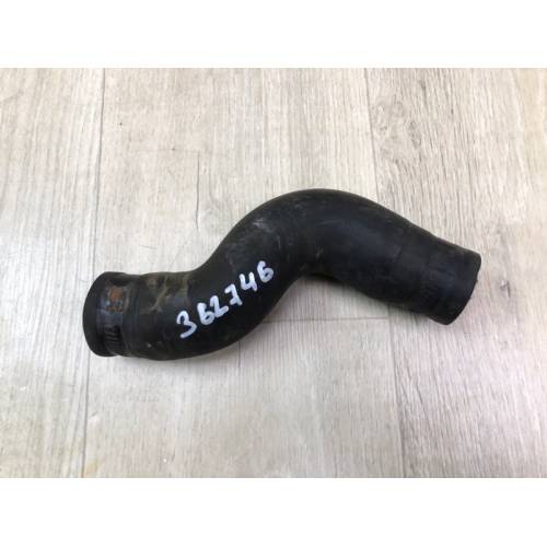 Патрубок системы охлаждения HUMMER H3 05-10