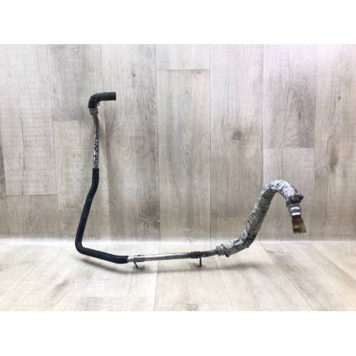 Патрубок радиатора печки HUMMER H3 05-10