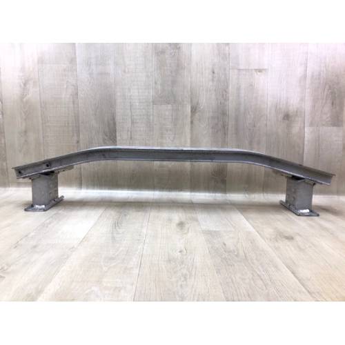 Усилитель переднего бампера LEXUS CT200 11-17