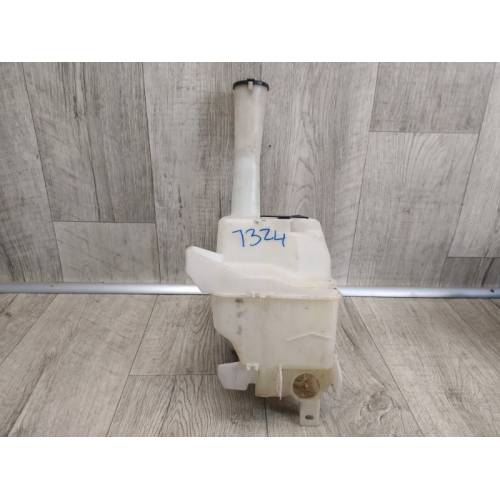 Бачок омивача TOYOTA SIENNA 11-16