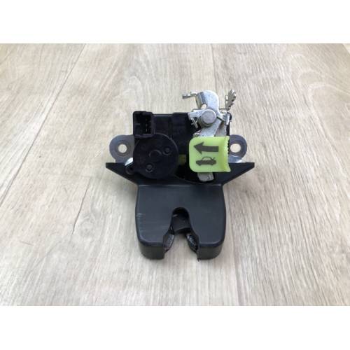 Замок крышки багажника KIA FORTE BD 18-21