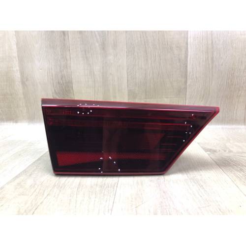 Фонарь внутренний лев. KIA FORTE BD 18-21