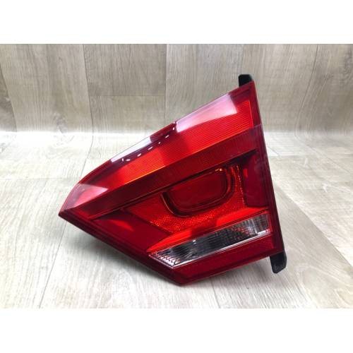 Фонарь внутренний прав. VOLKSWAGEN PASSAT B7 11-15