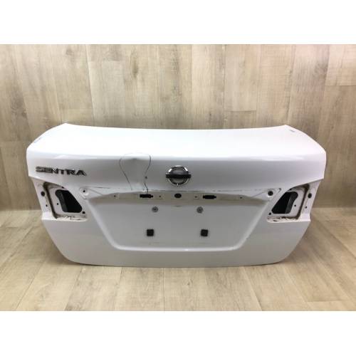 Кришка багажника NISSAN SENTRA B17 12-21