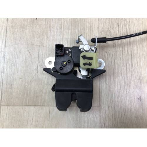 Замок крышки багажника HYUNDAI SONATA YF 10-14