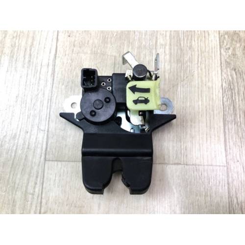 Замок крышки багажника KIA OPTIMA TF 11-16