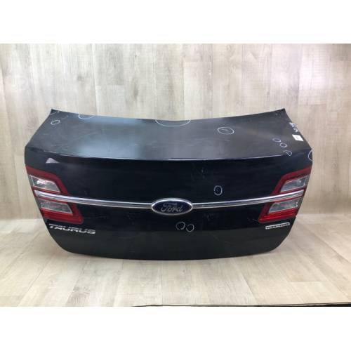 Кришка багажника FORD TAURUS 10-19