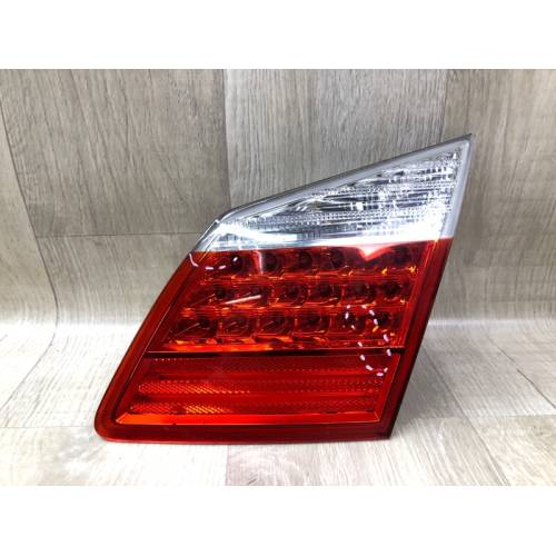 Фонарь внутренний прав. HYUNDAI GENESIS SEDAN 08-13