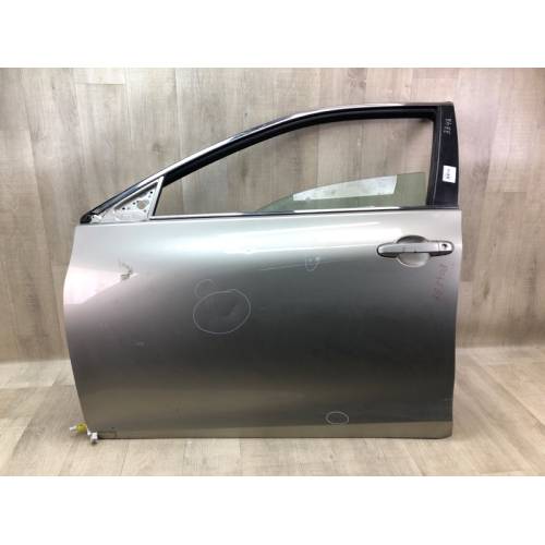 Двері передн. лів. TOYOTA CAMRY 55 14-17