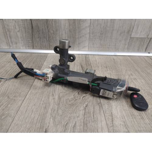 Замок зажигания TOYOTA AVALON 05-12