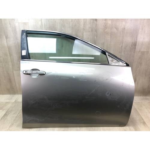 Дверь передн. прав. TOYOTA CAMRY 55 14-17