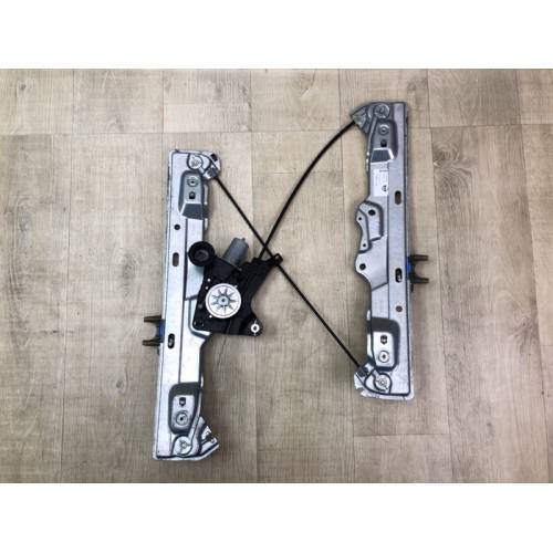 Стеклоподъемник передн. прав. INFINITI QX50 18-