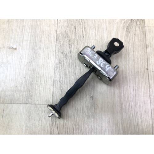 Ограничитель двери передн. прав. INFINITI QX50 18-