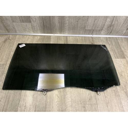 Скло дверей задн. лів. TOYOTA SIENNA 11-16