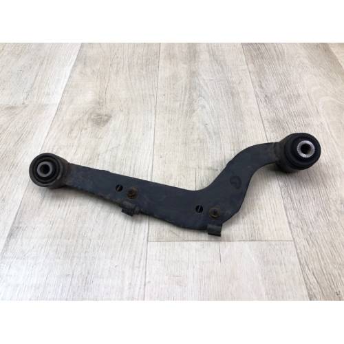 Рычаг задней подвески поперечный верхний прав. TOYOTA RAV4 05-12