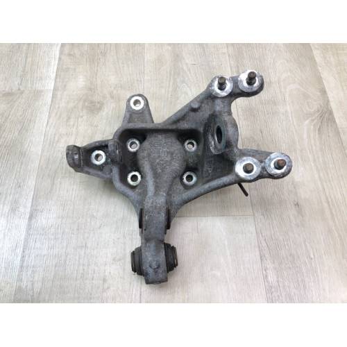 Цапфа задн. лів. HYUNDAI SONATA YF 10-14