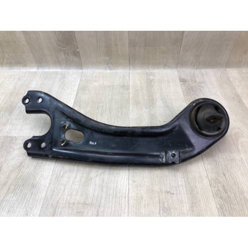 Важіль задньої підвіски поздовжній лів. HYUNDAI SONATA YF 10-14