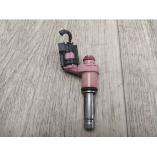 Форсунка топливная LEXUS GS350 GS300 05-11