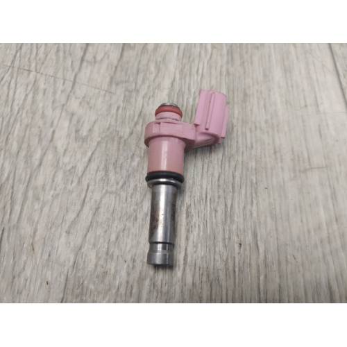 Форсунка топливная LEXUS GS350 GS300 05-11