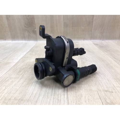 Клапан абсорбера TOYOTA VENZA 09-16