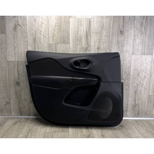 Карта двери передн. лев. JEEP CHEROKEE 14-