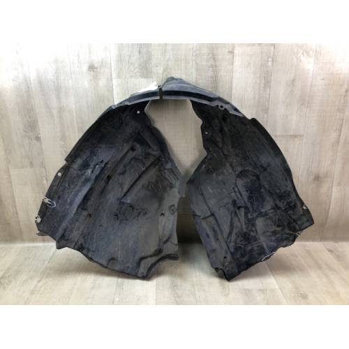 Підкрилок передн. прав. NISSAN MURANO Z52 14-