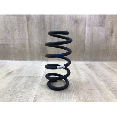 Пружина задней подвески LEXUS CT200 11-17