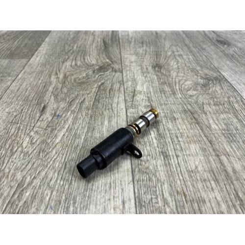 Клапан зміни фаз ГРМ HYUNDAI ELANTRA MD 10-15