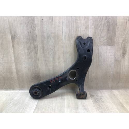 Рычаг передней подвески нижний лев. TOYOTA PRIUS - 30 09-17