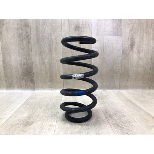 Пружина задней подвески LEXUS CT200 11-17