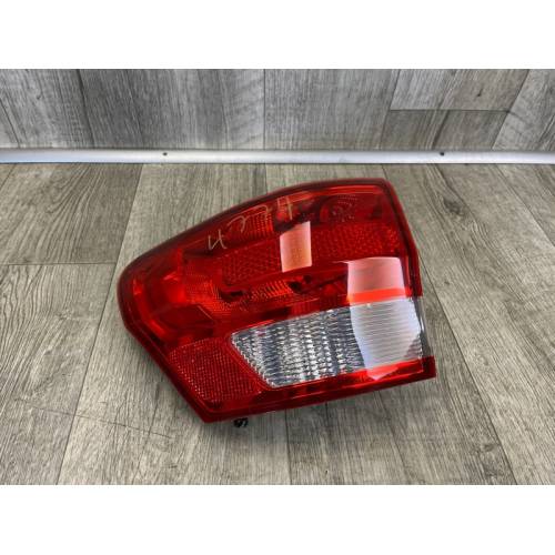 Фонарь наружный лев. JEEP GRAND CHEROKEE 11-22